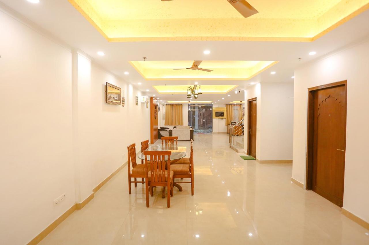 Hotel Fabexpress Taj Residency Near Yashobhoomi Convention Centre Dillí Exteriér fotografie